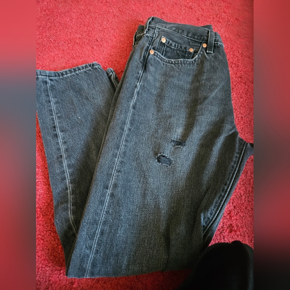 Mens Gray/black Levi Jeans
